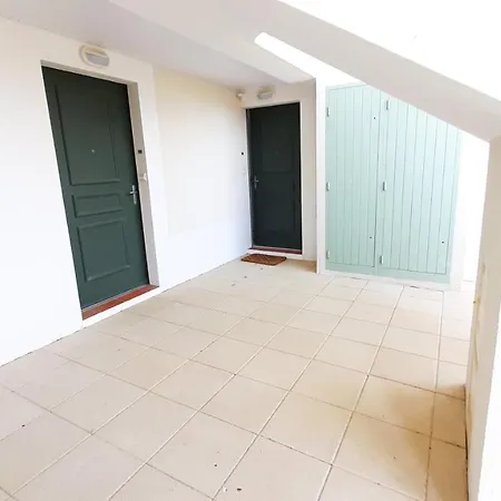 Paree D Eau 104 - Avec Piscine - Rez De Jardin 1 *