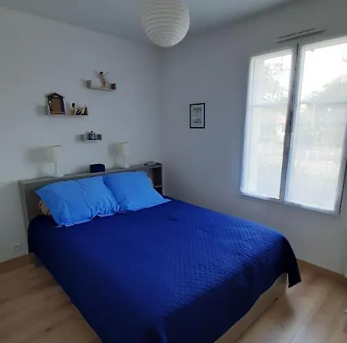 Paree D Eau 104 - Avec Piscine - Rez De Jardin 1 *