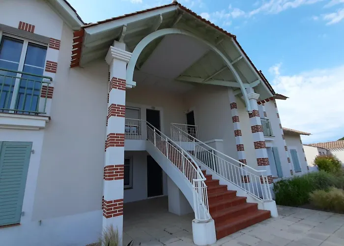 Paree D Eau 104 - Avec Piscine - Rez De Jardin 1 *